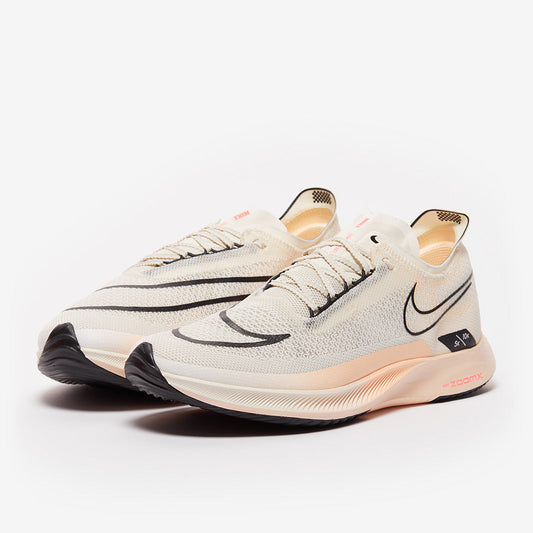 Nike Streakfly - Pale Ivory/Black