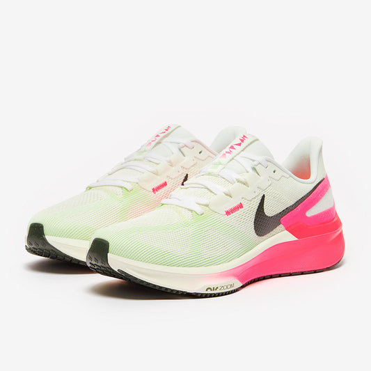 Nike Structure 25
