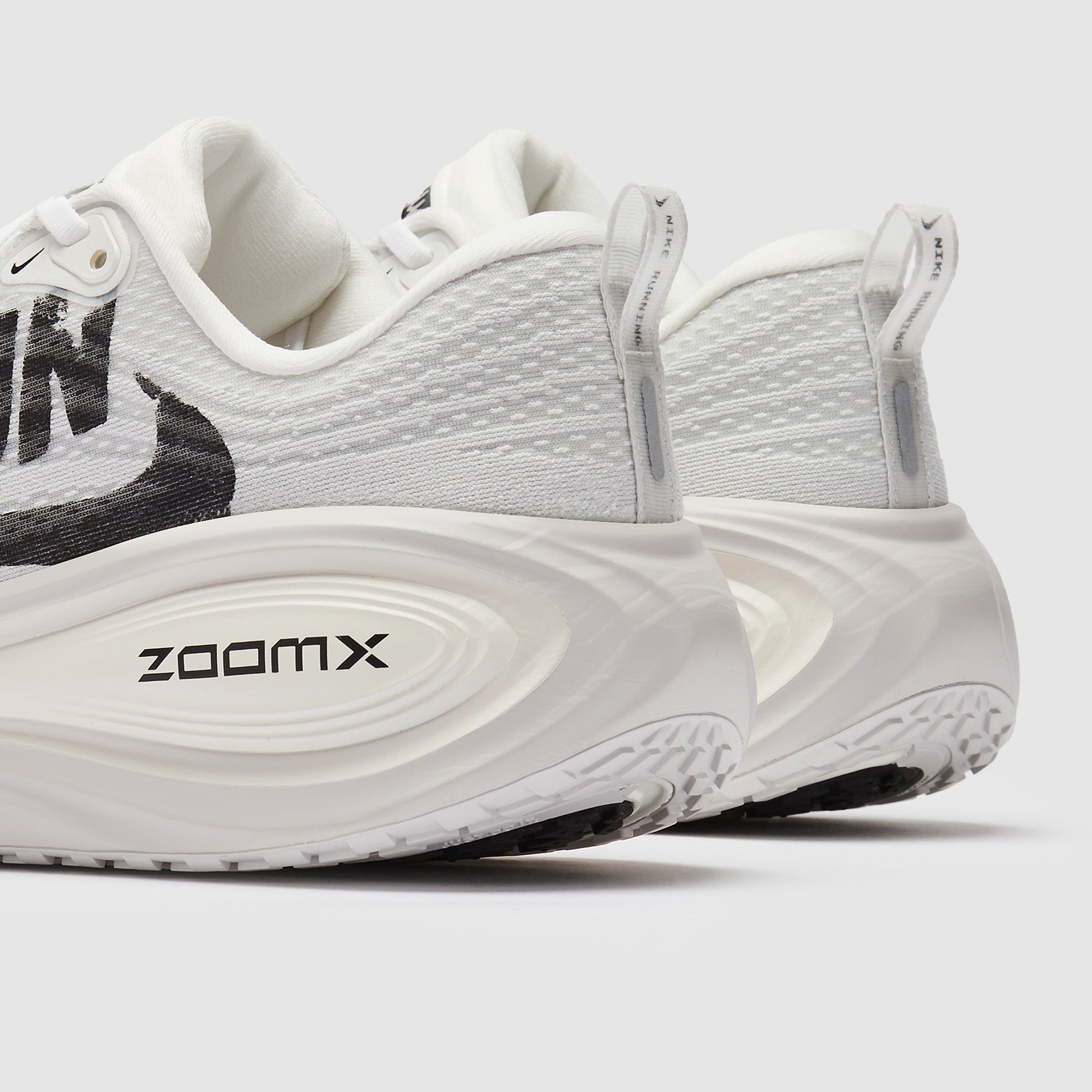 Nike Vomero Plus
