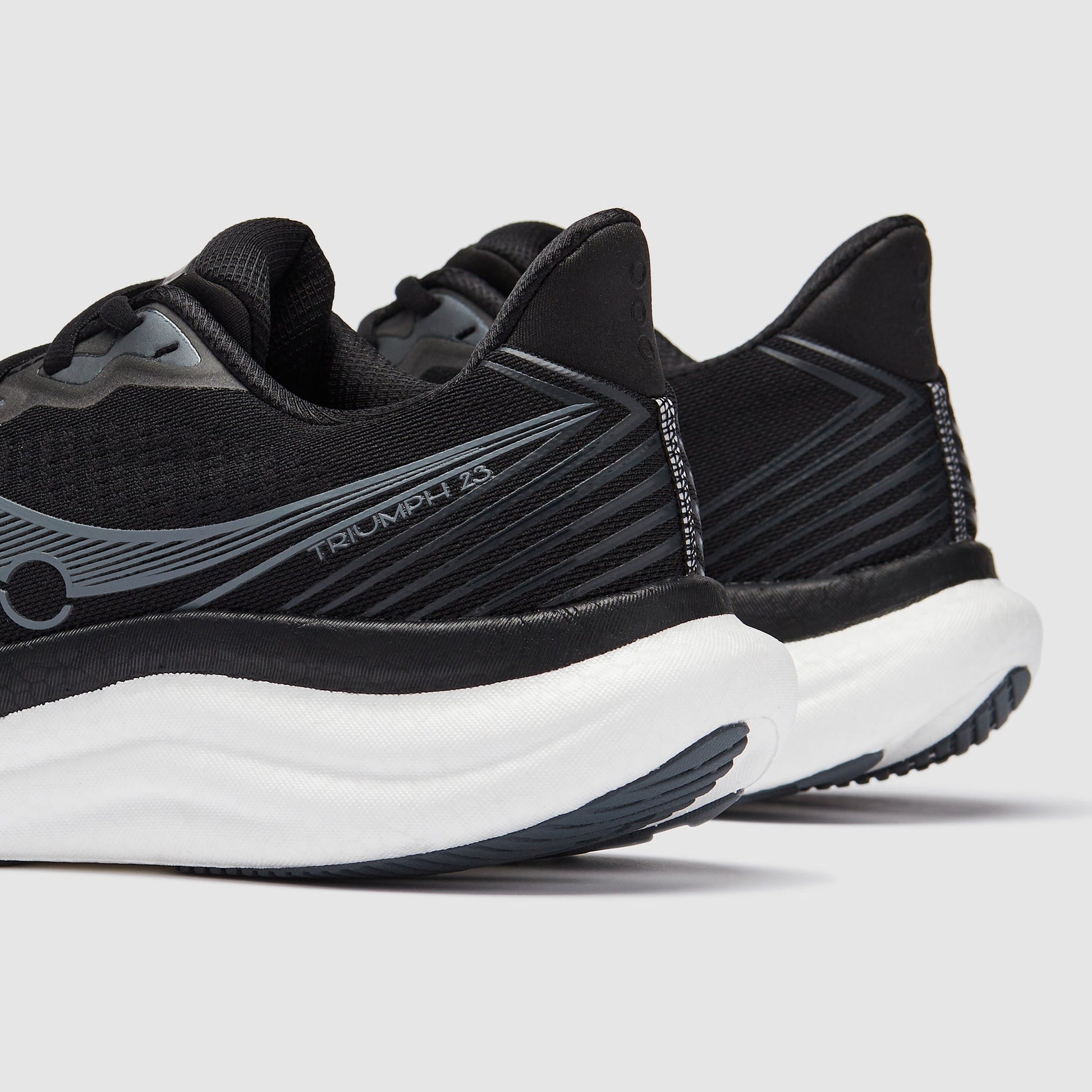 Saucony Triumph 23