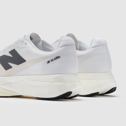 New Balance FuelCell Supercomp Elite v5