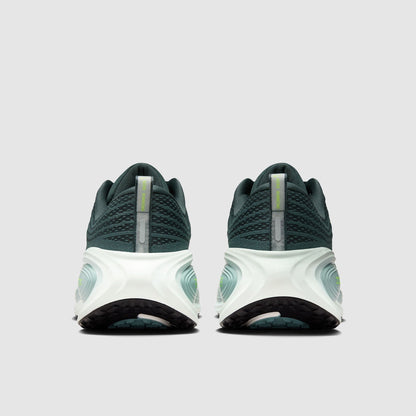 Nike Vomero Plus