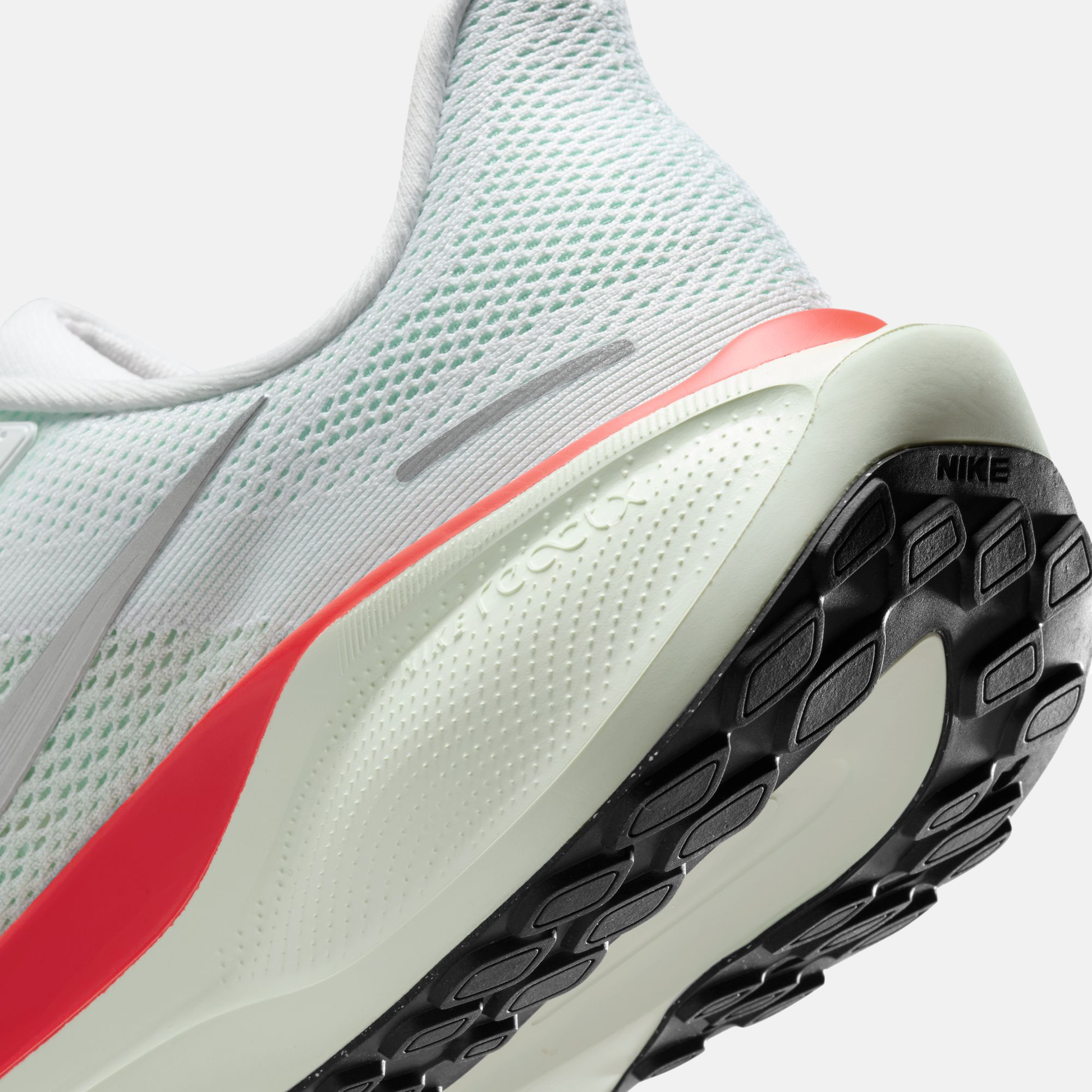Air Zoom Pegasus 41 Sneakers - Premium Brand Shoes for Men and Women