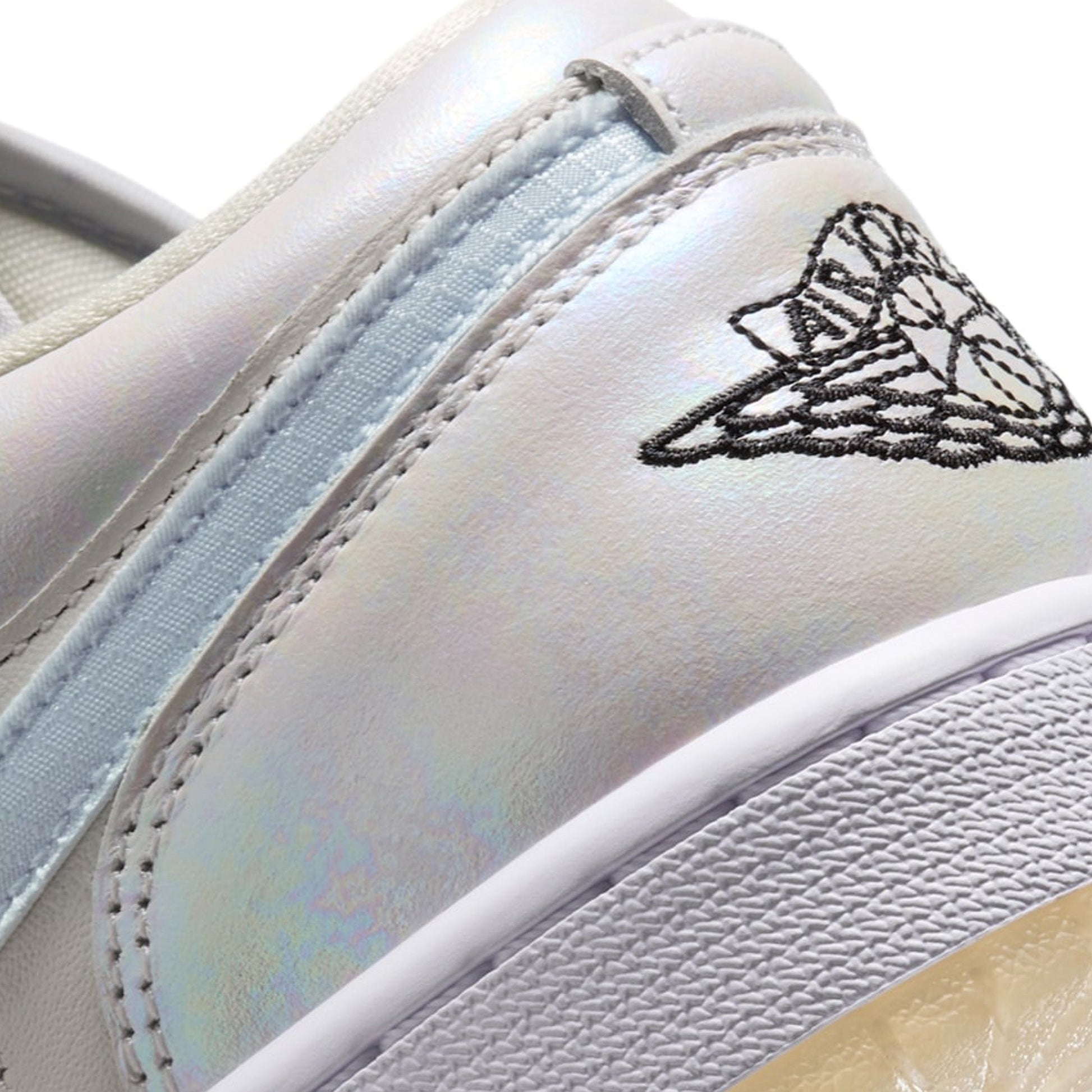 Air Jordan 1 Low SE 'Year of the Snake' Women's (2025)