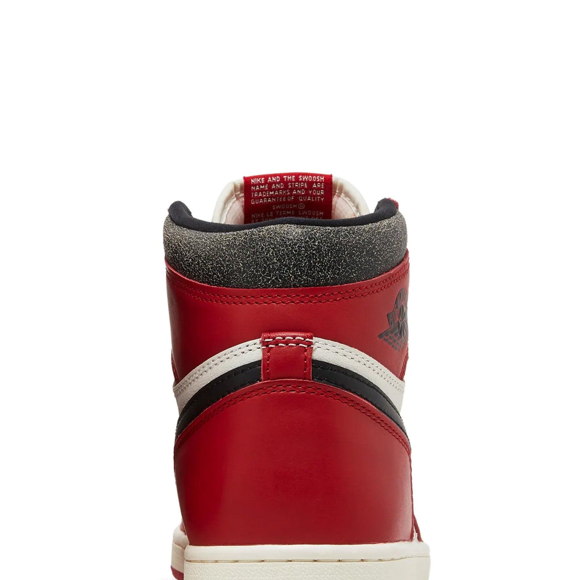 Air Jordan 1 Retro High OG 'Chicago Lost and Found' (2022)