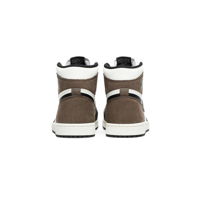 [Refurbished] Air Jordan 1 Retro High 'Dark Mocha' (2020)