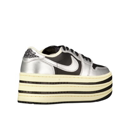 W Air Jordan 1 Triple Stack
