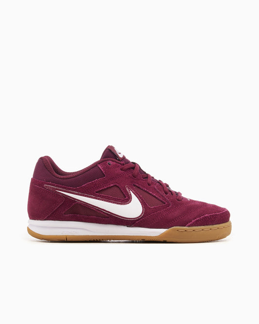 Nike Gato