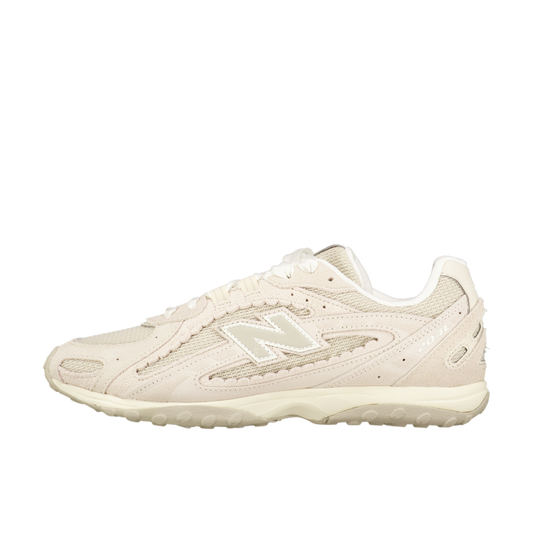 New Balance 204L 'Sea Salt'